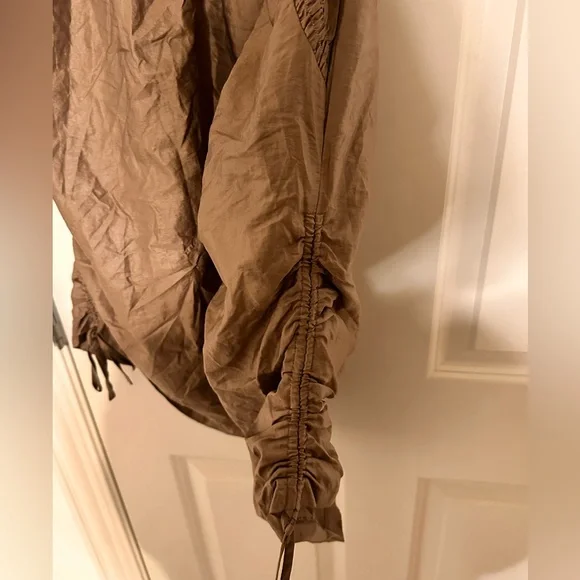 Drawstring dress - Picture 2 of 6